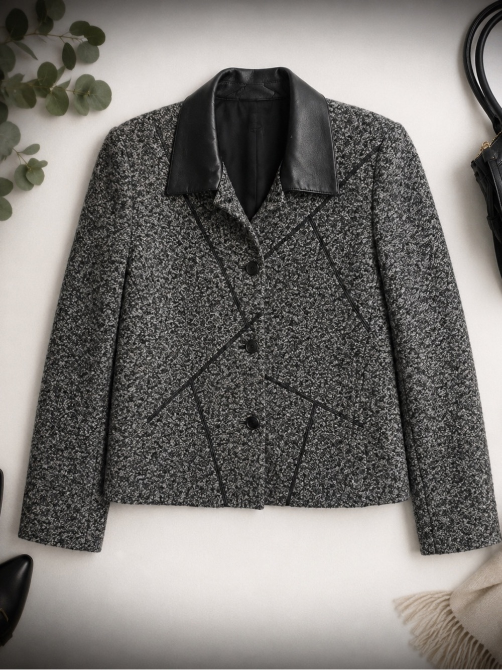 Pierre Cardin Femme Grey Tweed Blazer Jacket with Faux Leather Winged Collar